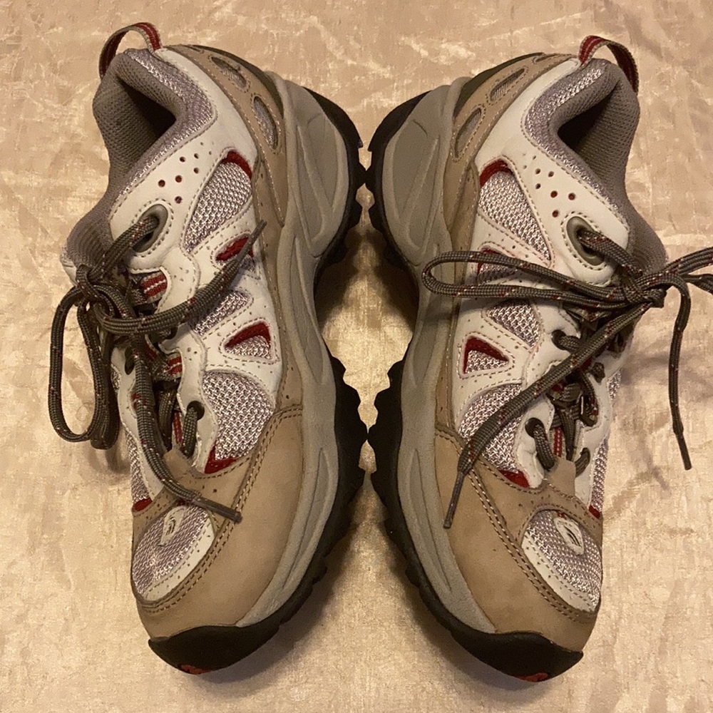 North Face Hiking Shoes No Insoles - Picture 3 of 8